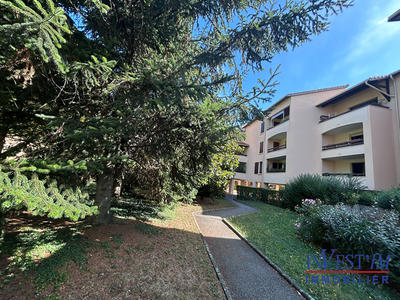 Appartement - 88 m² - 4 pièces