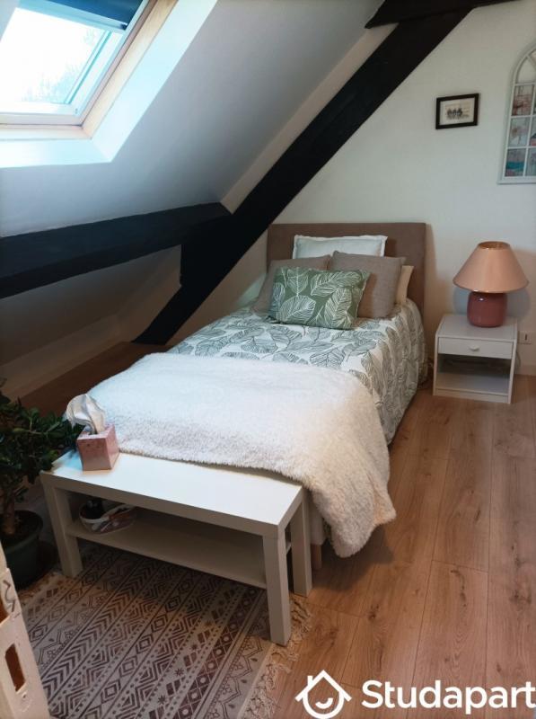 Chambre - 10 m² - 1 pièce
