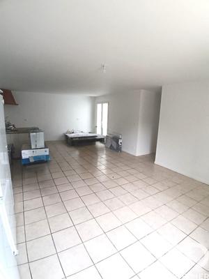 Maison - 75 m² - 4 pièces