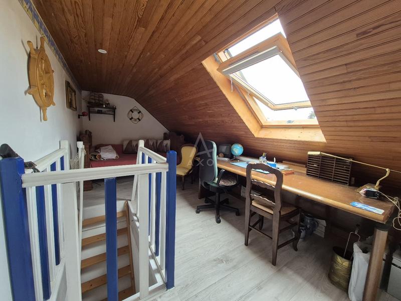 Maison - 88 m² - 6 pièces