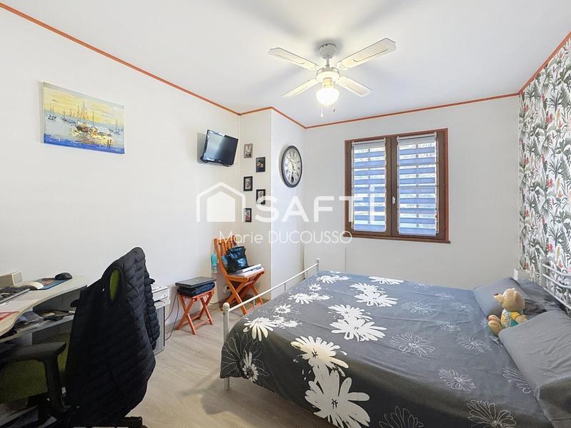 Maison - 105 m² - 5 pièces