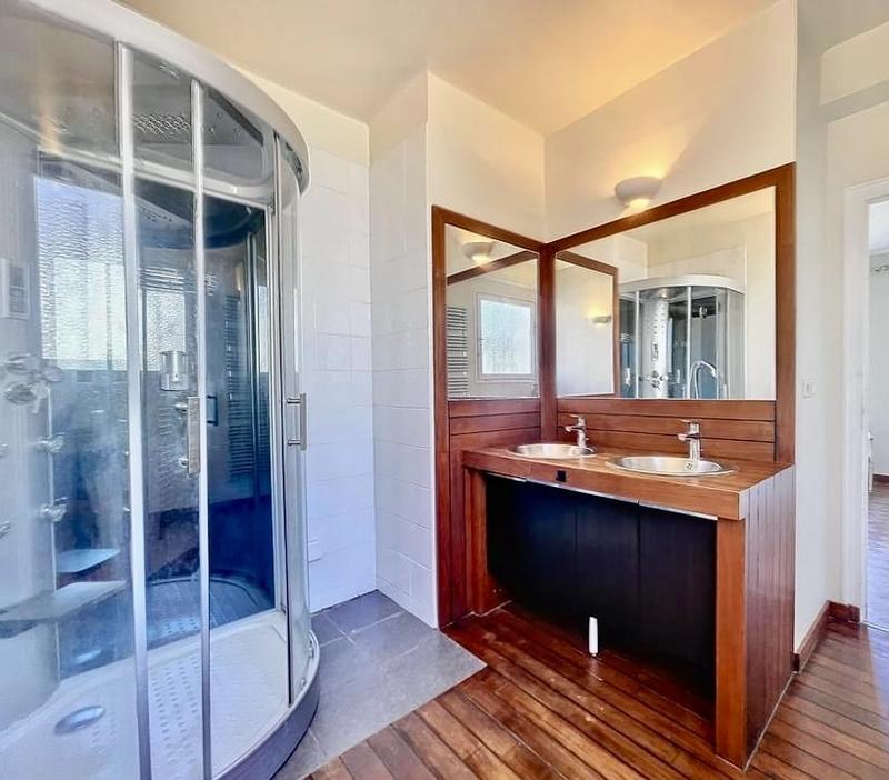 Maison bourgeoise - 300 m² - 5 pièces