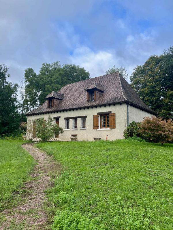 Maison - 177 m² - 6 pièces