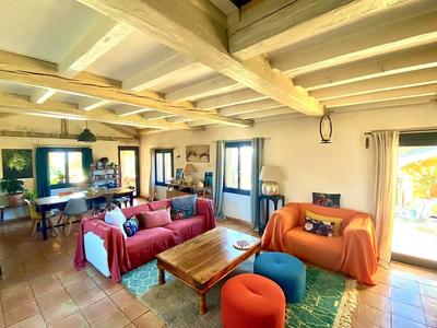 Maison - 166 m² - 5 pièces