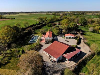 Longère - 200 m² - 7 pièces