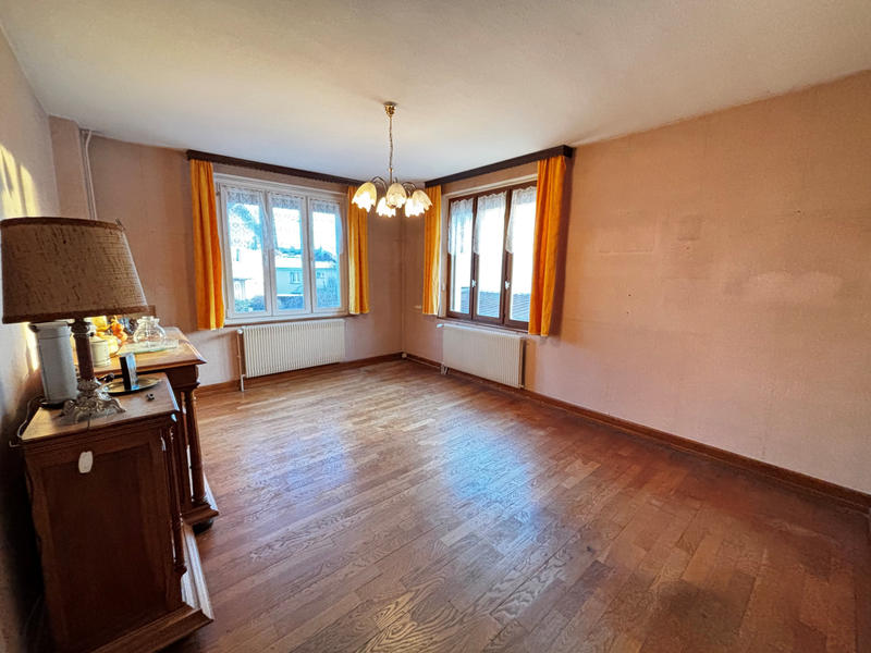 Maison - 144 m² - 6 pièces