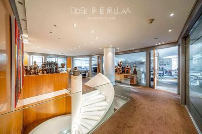 Bureau - 761 m² - 23 pièces