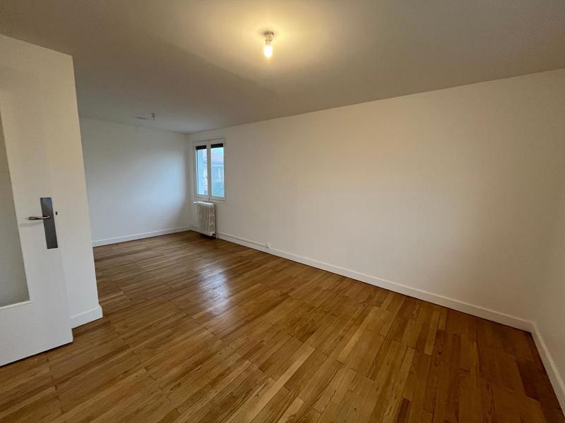 Maison - 99 m² - 4 pièces