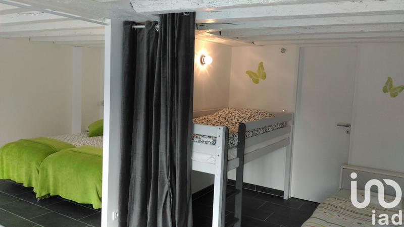 Maison - 305 m² - 10 pièces