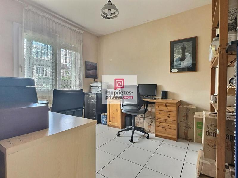 Maison - 135 m² - 6 pièces