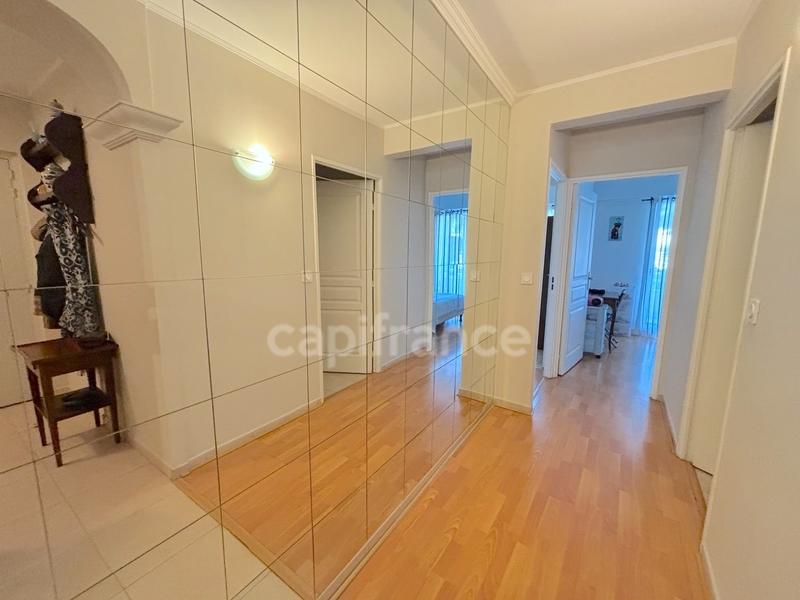 Appartement - 113 m² - 4 pièces