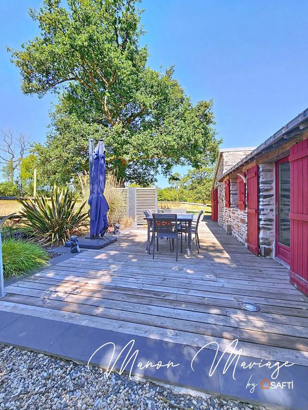 Maison - 216 m² - 5 pièces