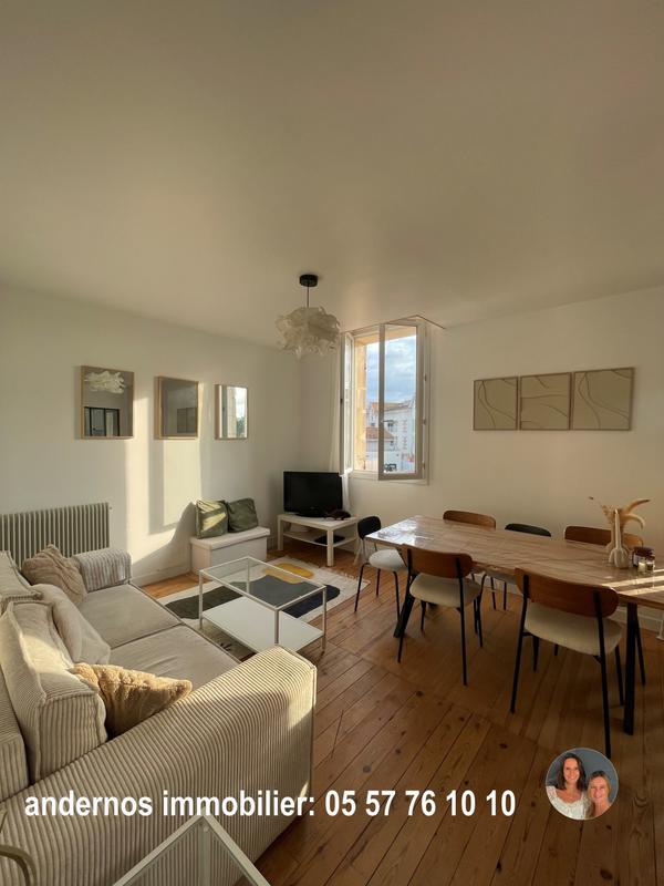 Appartement - 90 m² - 4 pièces