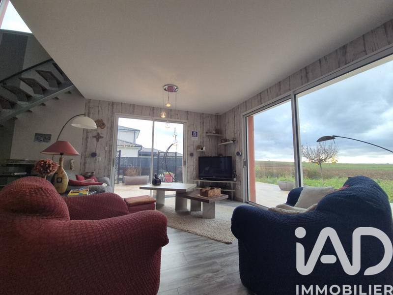 Maison - 170 m² - 6 pièces