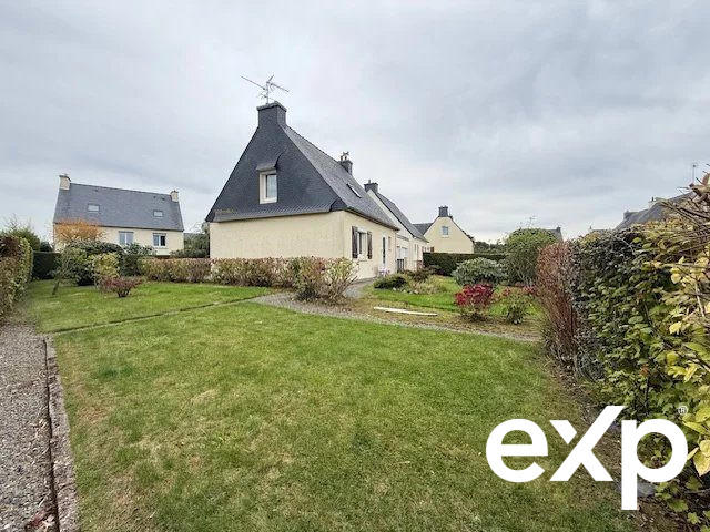 Maison - 93 m² - 4 pièces