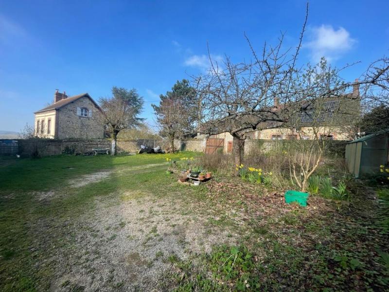 Maison - 202 m² - 7 pièces