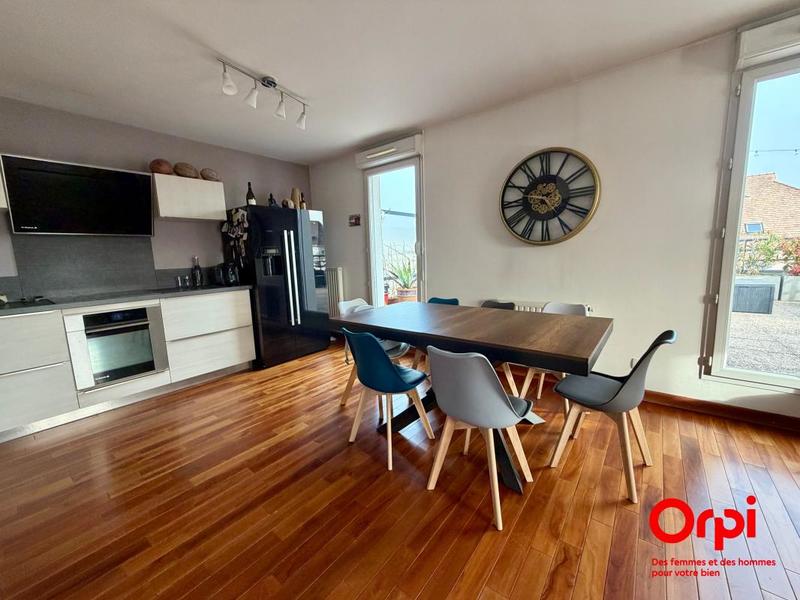 Duplex - 103 m² - 4 pièces