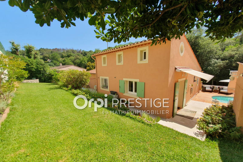 Maison - 145 m² - 5 pièces