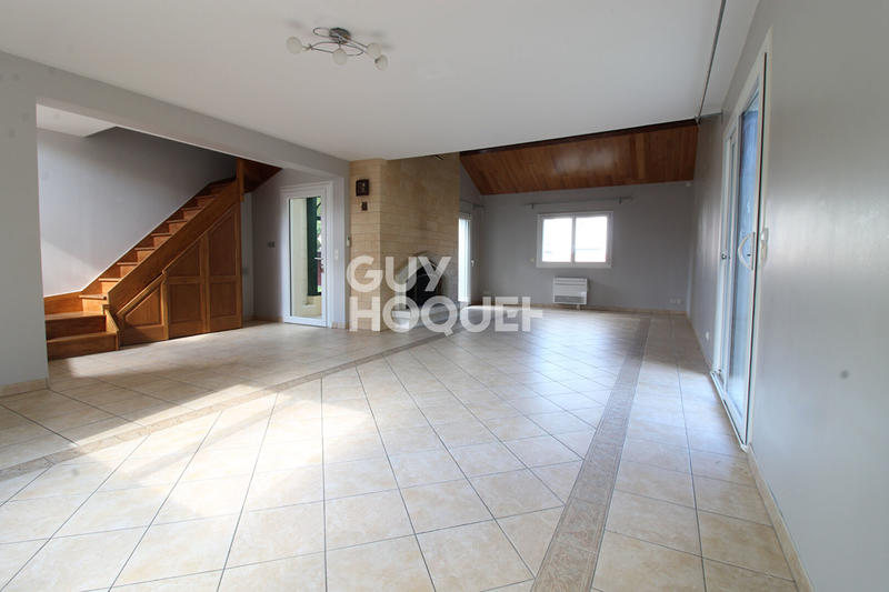 Maison - 175 m² - 8 pièces