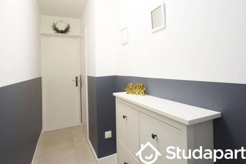 Chambre - 11 m² - 1 pièce