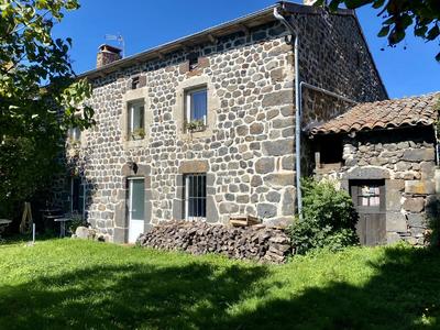 Maison - 147 m² - 6 pièces