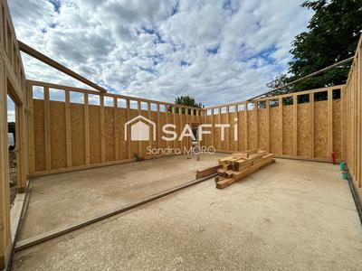 Maison - 98 m² - 5 pièces