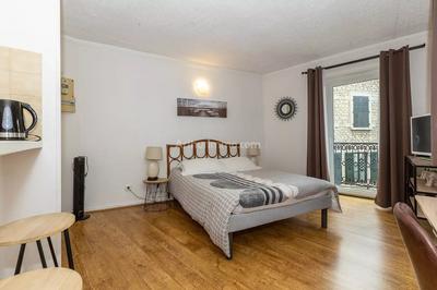 Immeuble - 80 m² - 4 pièces