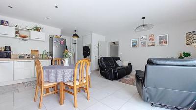 Appartement - 76 m² - 4 pièces