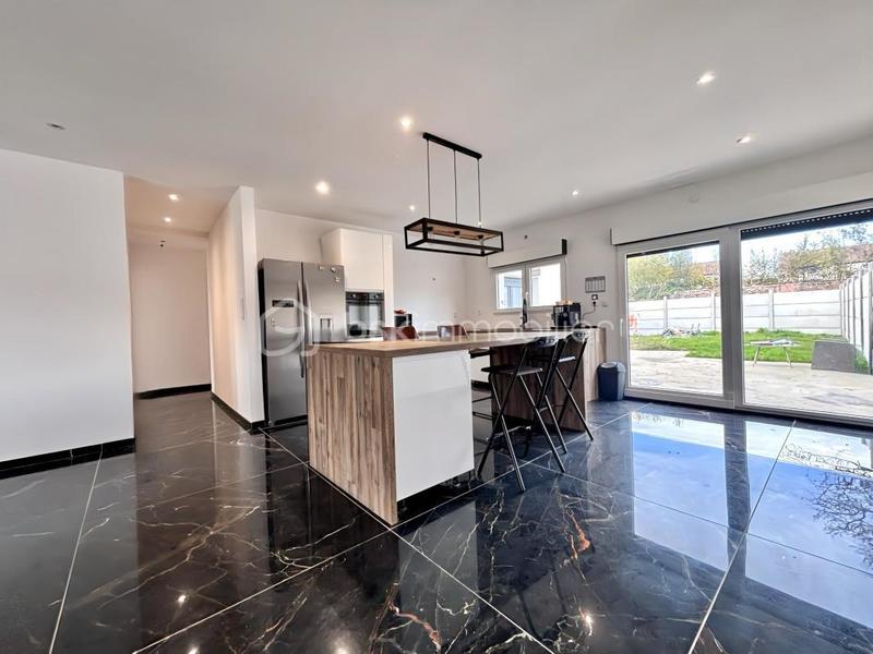 Pavillon - 125 m² - 5 pièces