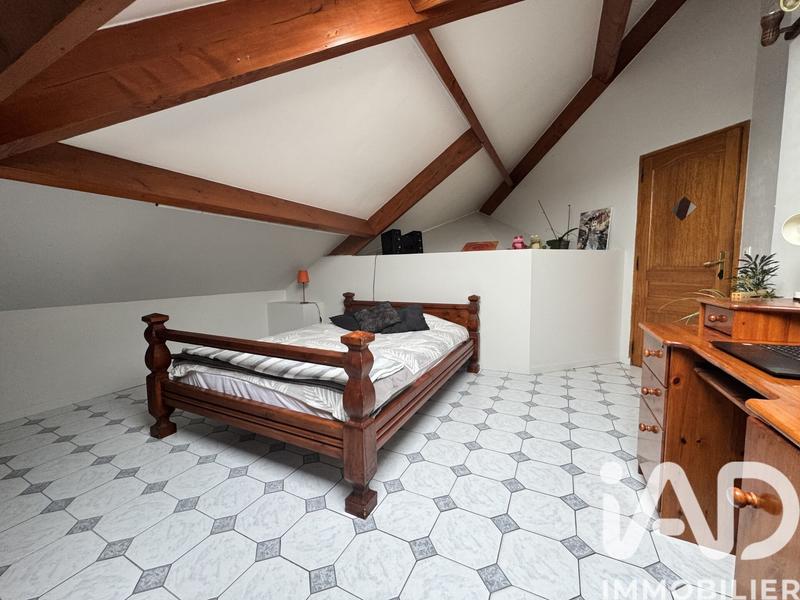 Maison - 120 m² - 7 pièces