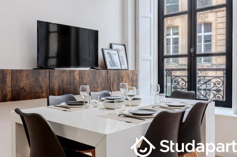 Appartement - 80 m² - 3 pièces