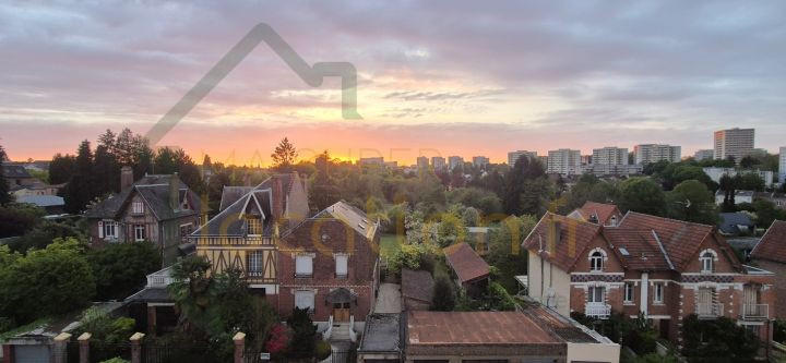 Appartement - 74 m² - 4 pièces