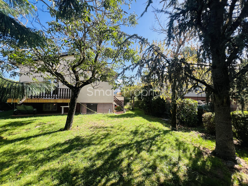 Maison - 92 m² - 5 pièces