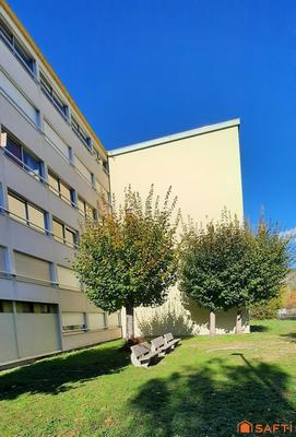 Appartement - 100 m² - 4 pièces