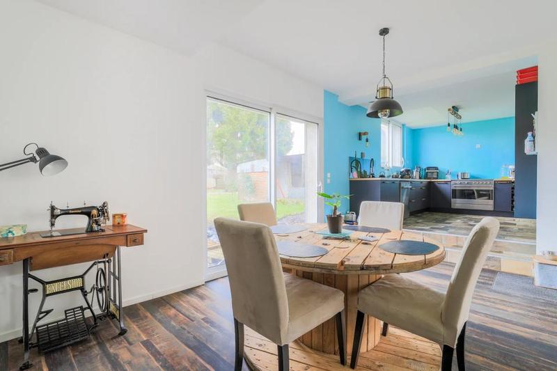 Maison - 227 m² - 5 pièces