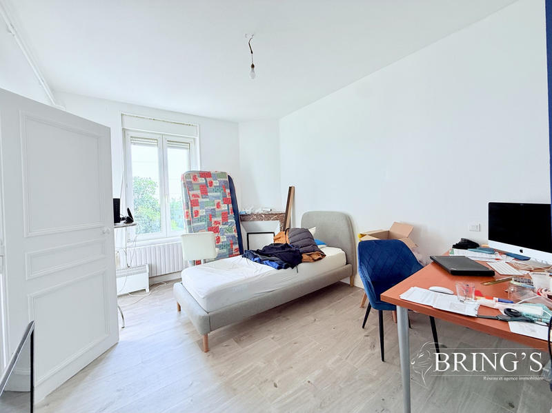 Appartement - 130 m² - 3 pièces