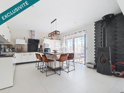 Maison - 185 m² - 6 pièces