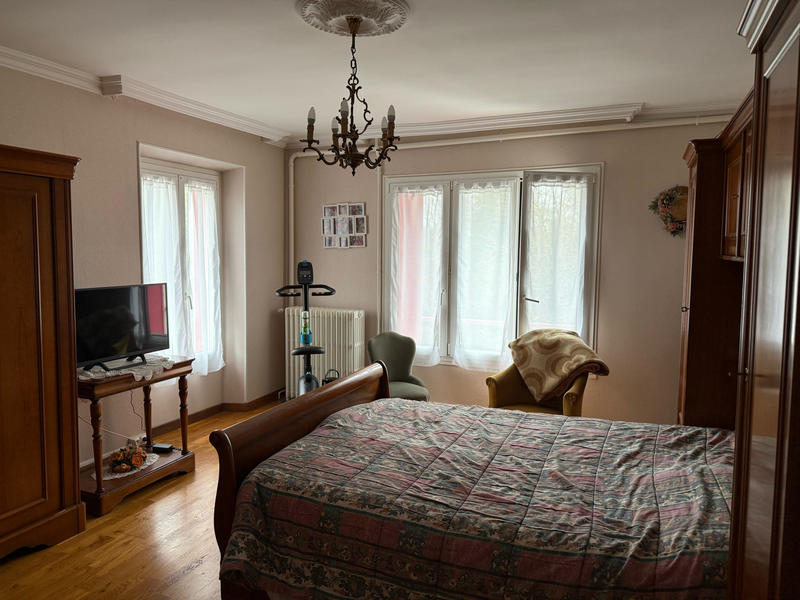 Maison - 91 m² - 5 pièces