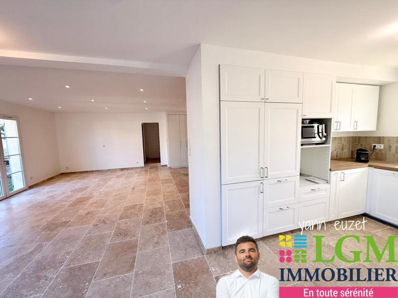 Maison - 159 m² - 7 pièces