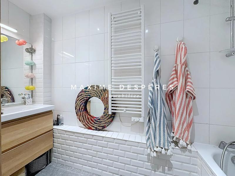 Appartement - 97 m² - 4 pièces