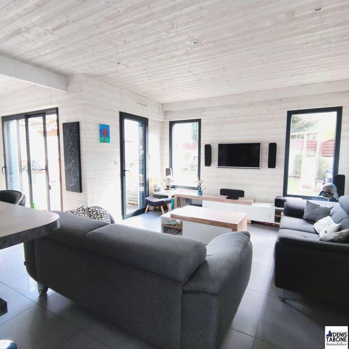 Maison traditionnelle - 154 m² - 7 pièces