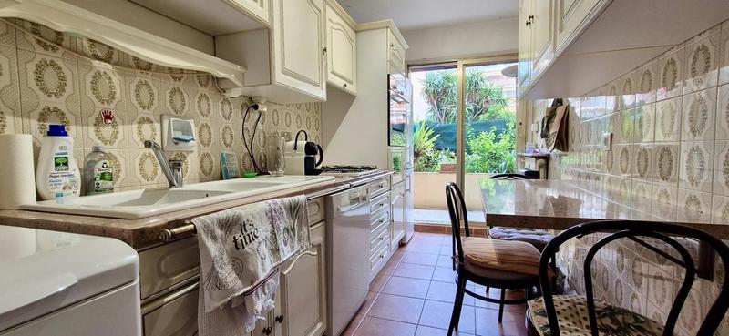 Appartement - 79 m² - 3 pièces