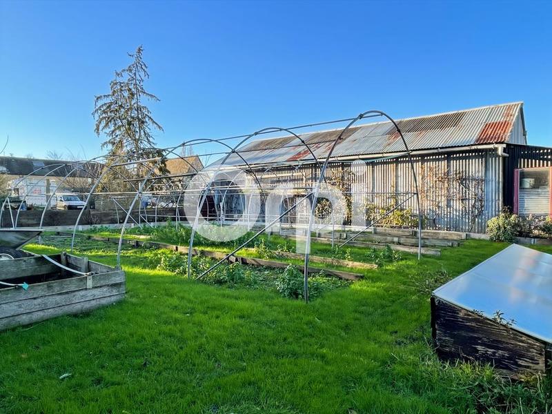 Longère - 229 m² - 7 pièces