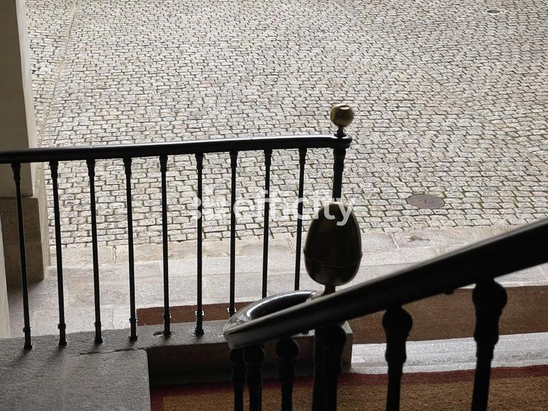 Appartement - 127 m² - 4 pièces