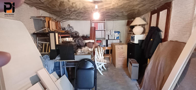 Maison - 270 m² - 7 pièces