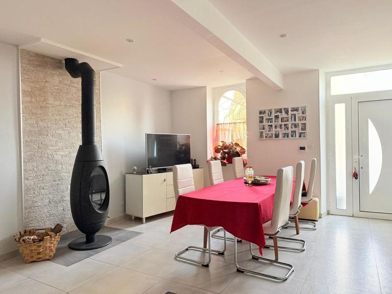 Maison - 178 m² - 5 pièces