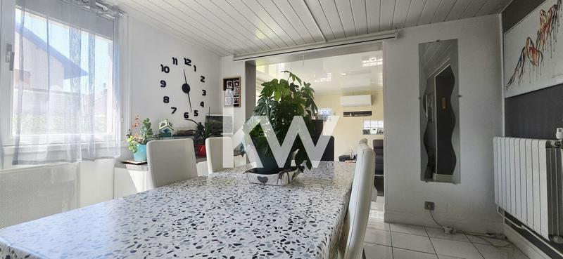 Maison - 120 m² - 4 pièces