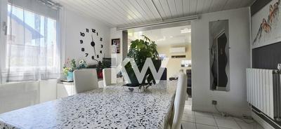 Maison - 120 m² - 4 pièces