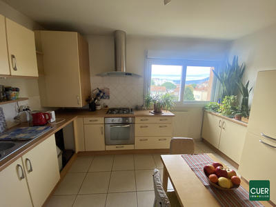 Appartement - 83 m² - 4 pièces