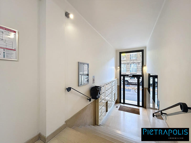 Appartement - 18 m² - 1 pièce